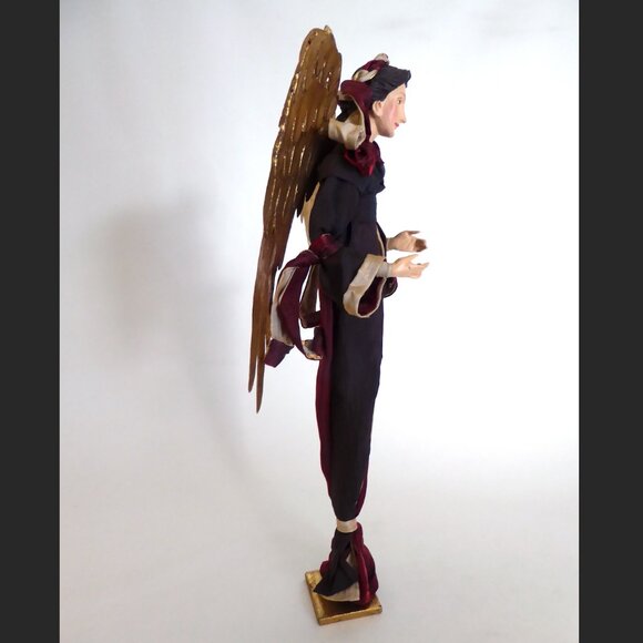 VINTAGE 19” CHRISTMAS ANGEL GOLD WINGS HOLIDAY FIGURE STATUE - Picture 3 of 11